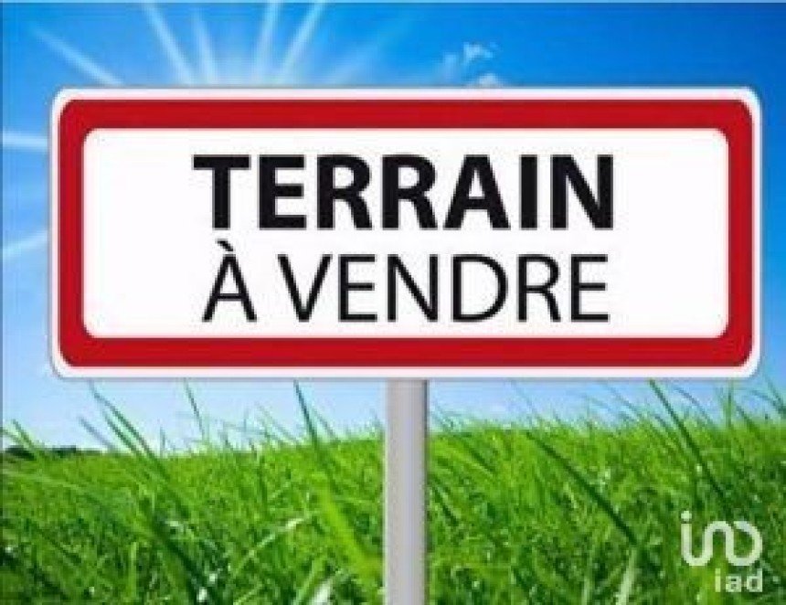 Land of 89 m² in Le Barroux (84330)