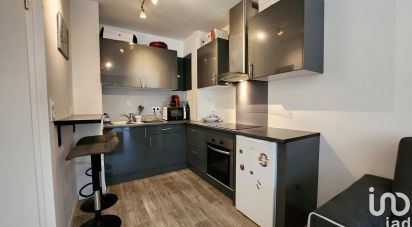 Appartement 2 pièces de 40 m² à Saulx-les-Chartreux (91160)