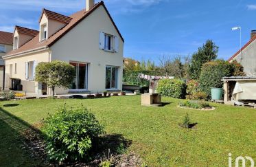 House 5 rooms of 112 m² in Corbeil-Essonnes (91100)