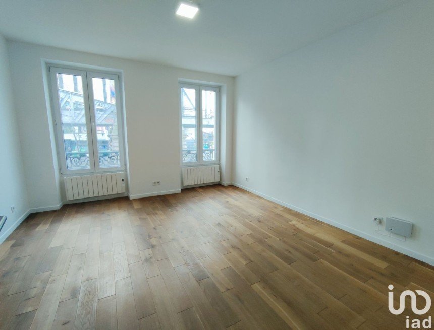 Appartement 2 pièces de 29 m² à Paris (75018)