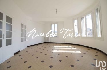 Appartement 4 pièces de 109 m² à Toulon (83200)