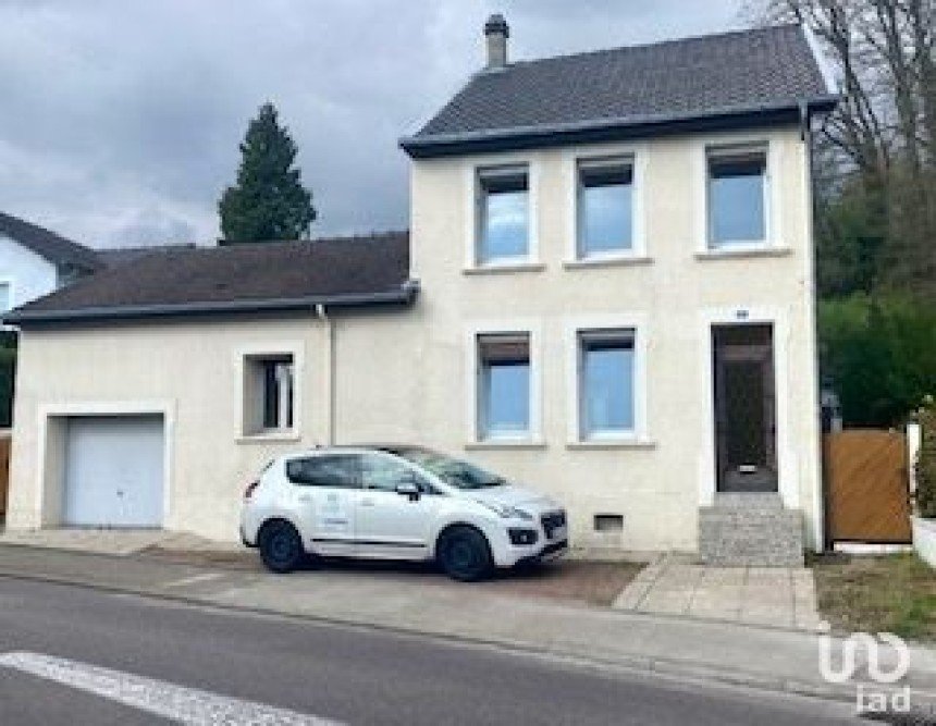 House 4 rooms of 106 m² in Creutzwald (57150)
