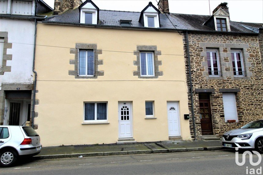 Maison 5 pièces de 106 m² à Saint-James (50240)