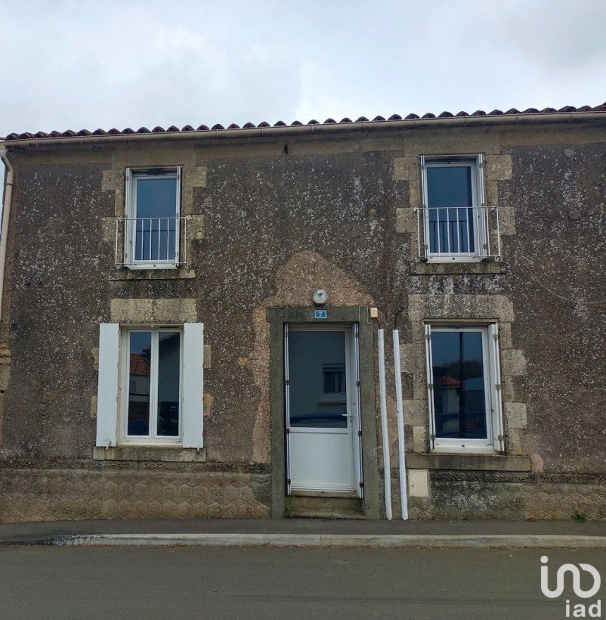 Maison 4 pièces de 114 m² à Thouarsais-Bouildroux (85410)