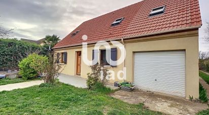 House 5 rooms of 115 m² in Dammarie-les-Lys (77190)