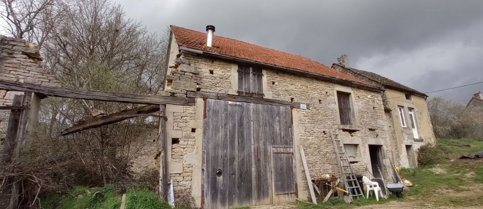 Maison de village 7 pièces de 200 m² à Soussey-sur-Brionne (21350)