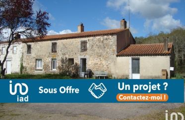 Country house 5 rooms of 108 m² in Avrillé (85440)