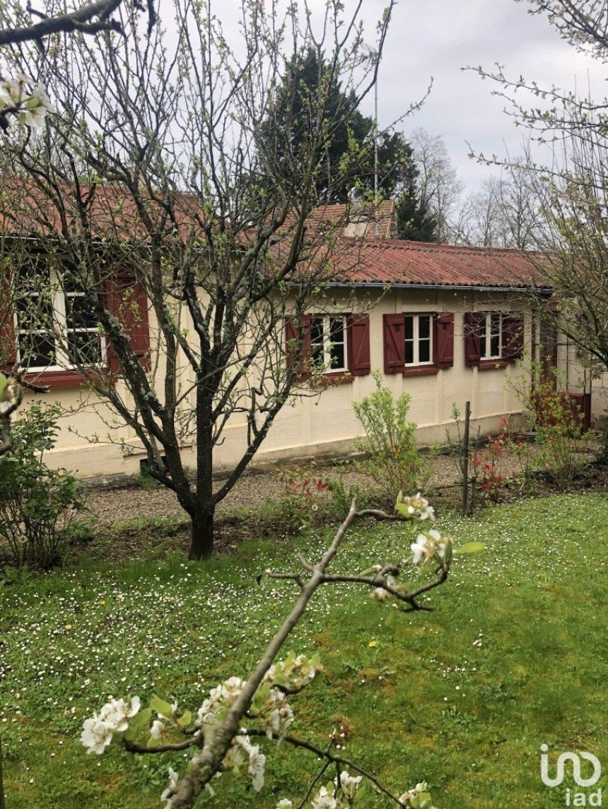 House 2 rooms of 42 m² in Étigny (89510)