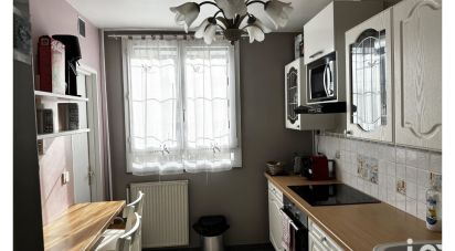 Appartement 4 pièces de 72 m² à Maisons-Alfort (94700)