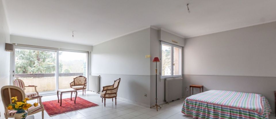 House 10 rooms of 250 m² in La Celle-Saint-Cloud (78170)