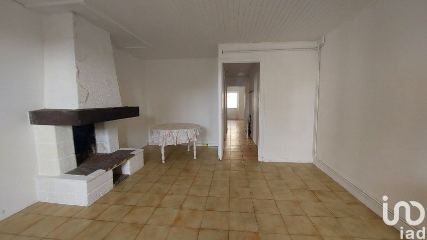 House 3 rooms of 78 m² in Saint-Antoine-de-Breuilh (24230)