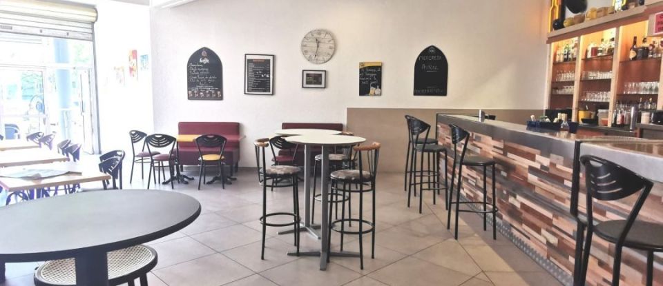 Bar de 204 m² à Nîmes (30900)
