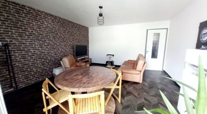 Apartment 3 rooms of 68 m² in Valréas (84600)