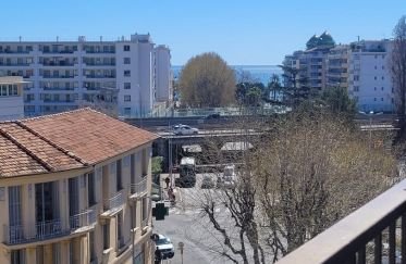 Apartment 2 rooms of 51 m² in Nice (06300)