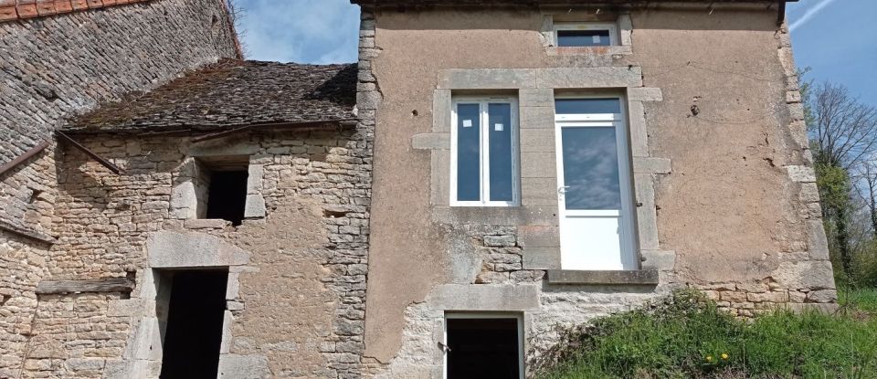 Village house 7 rooms of 200 m² in Soussey-sur-Brionne (21350)