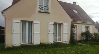 Maison 6 pièces de 137 m² à Mons-en-Montois (77520)