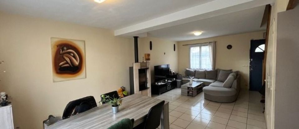 House 4 rooms of 89 m² in Étampes (91150)