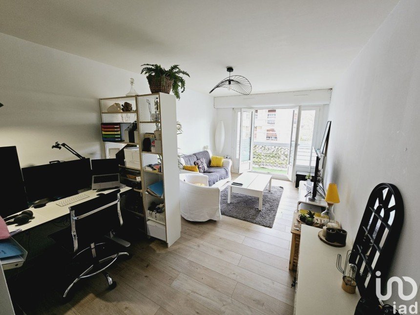 Apartment 3 rooms of 75 m² in Évreux (27000)