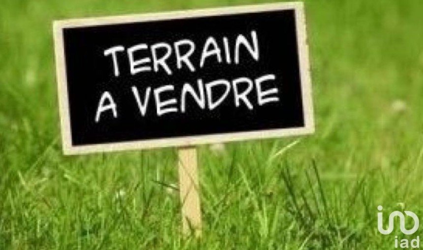 Land of 1,000 m² in Verdun (09310)