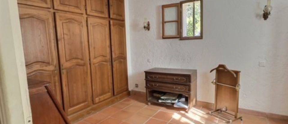 House 5 rooms of 145 m² in Ceyreste (13600)