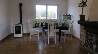 House 3 rooms of 83 m² in Esternay (51310)