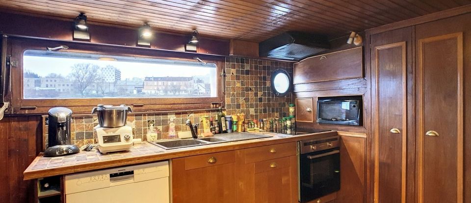 House boat 6 rooms of 178 m² in Draveil (91210)