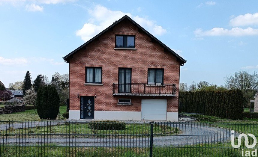 House 6 rooms of 130 m² in Fromelennes (08600)