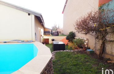 Appartement 4 pièces de 104 m² à Vernaison (69390)