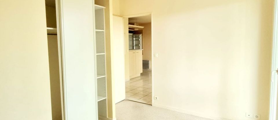 Apartment 2 rooms of 40 m² in Yerres (91330)