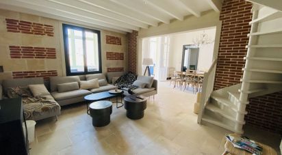 House 9 rooms of 250 m² in Soulac-sur-Mer (33780)