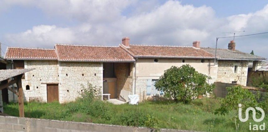 Maison 2 pièces de 70 m² à Guesnes (86420)