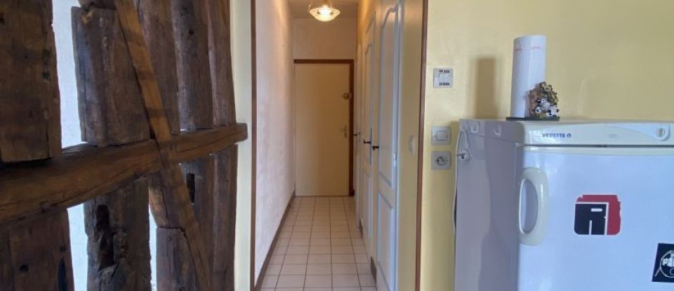 Apartment 2 rooms of 53 m² in Bourges (18000)