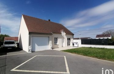 Maison 3 pièces de 75 m² à Nanteuil-le-Haudouin (60440)
