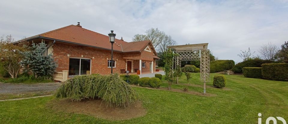 House 17 rooms of 450 m² in Bapaume (62450)