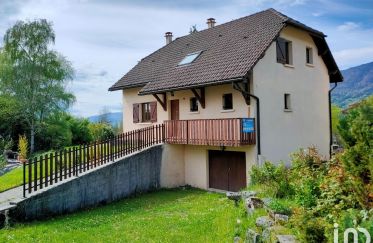 House 5 rooms of 120 m² in Péron (01630)
