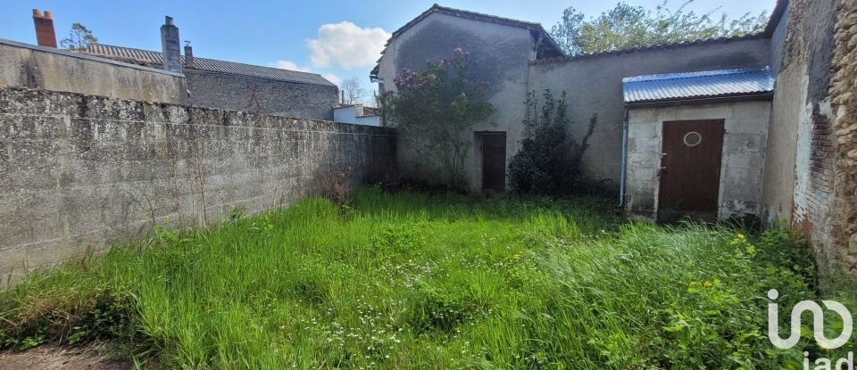 House 3 rooms of 90 m² in Thénezay (79390)