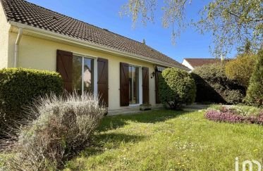House 4 rooms of 87 m² in Coulanges-lès-Nevers (58660)