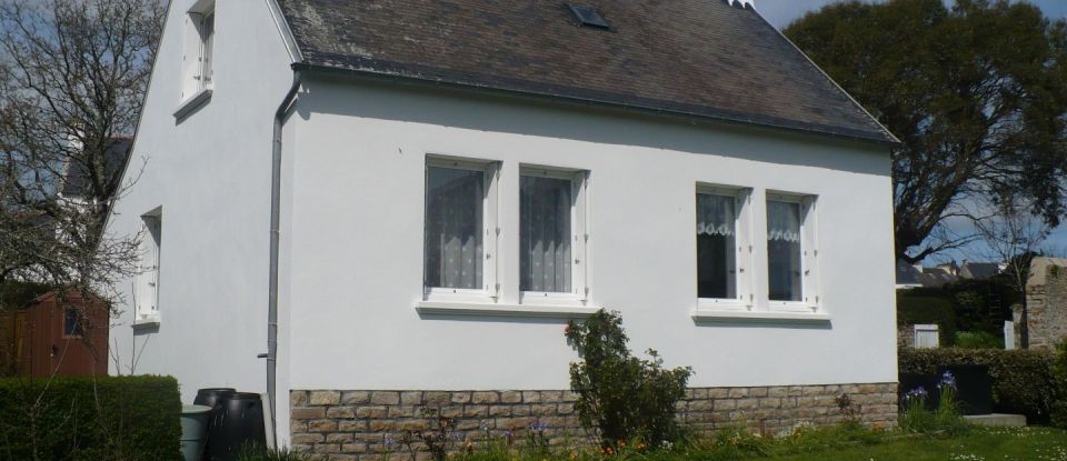 House 5 rooms of 104 m² in Pont-Croix (29790)