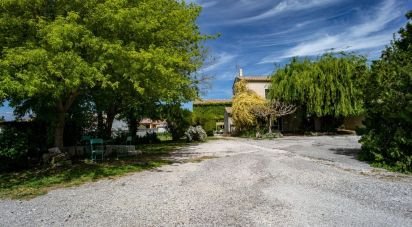 House 11 rooms of 295 m² in Visan (84820)