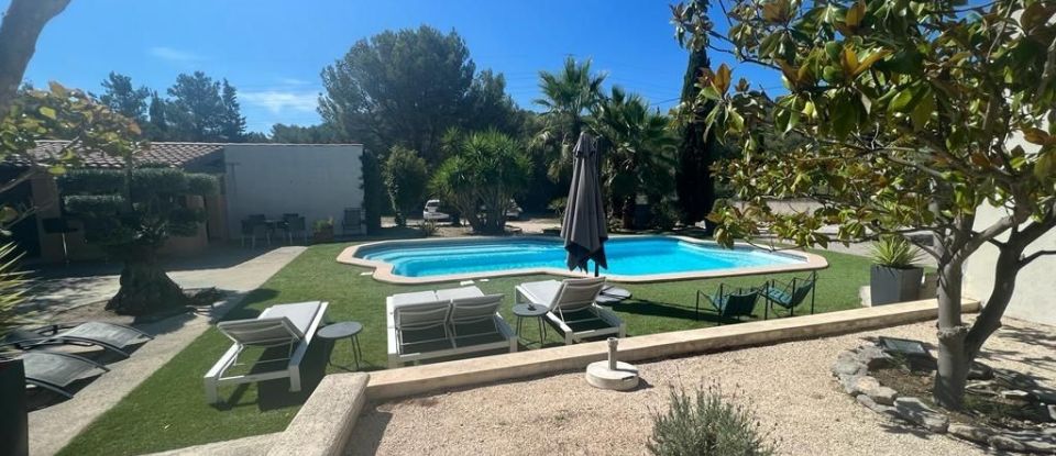 House 5 rooms of 160 m² in Sausset-les-Pins (13960)
