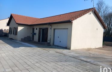House 4 rooms of 90 m² in Pont-à-Mousson (54700)