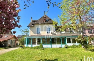 House 7 rooms of 235 m² in Saint-Mammès (77670)