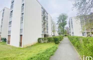 Apartment 4 rooms of 73 m² in Avon (77210)