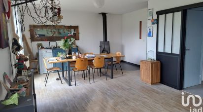 Maison 7 pièces de 150 m² à Lompret (59840)