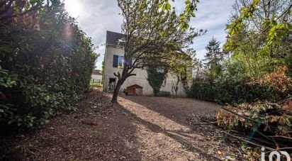 House 6 rooms of 104 m² in Souppes-sur-Loing (77460)