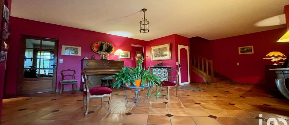 House 15 rooms of 420 m² in Ville-sur-Tourbe (51800)