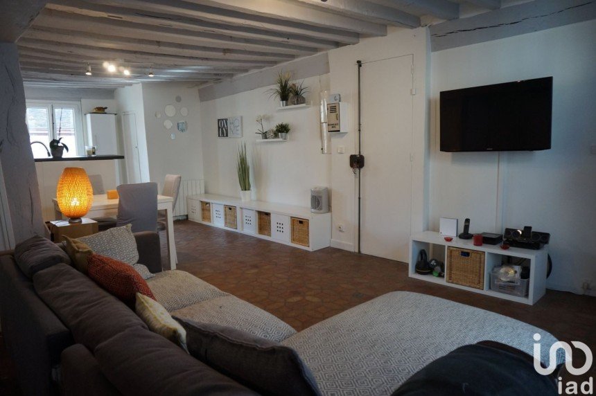 Appartement 3 pièces de 70 m² à Chartres (28000)