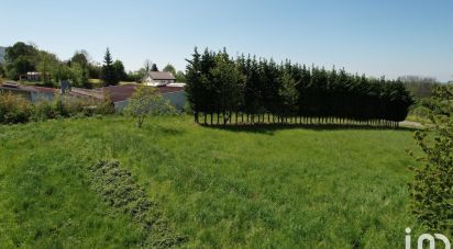 Land of 606 m² in Saint-Amour (39160)