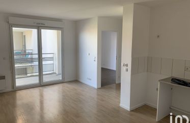Apartment 2 rooms of 43 m² in Corbeil-Essonnes (91100)