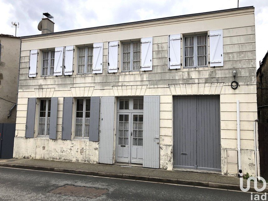 Maison 6 pièces de 129 m² à Lesparre-Médoc (33340)